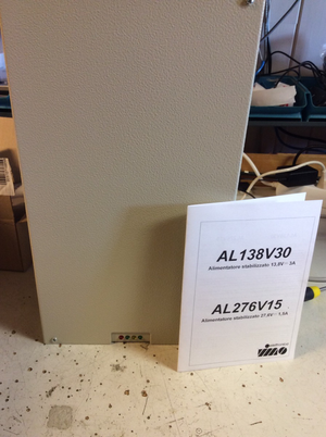 ALSCB 12 V 3 Amp - Strømskap