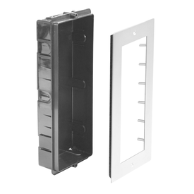 1holars-2-easy-821-1-x-3-moduls-ramme-for-infellin - produkter/08784/Frame+flush box.png