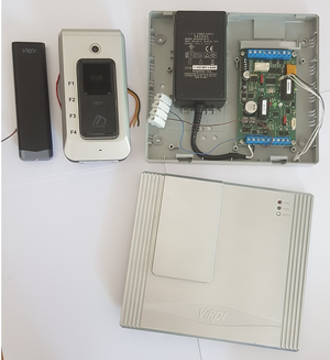 (DEMO) Virdi AC100 + Strøm + exitknapp.